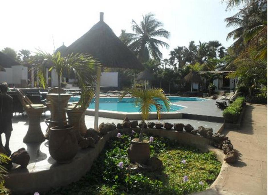 Bakotu Hotel Kotu Exterior foto